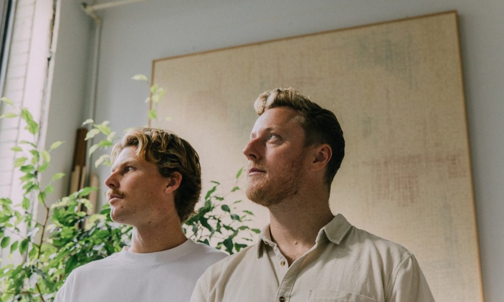 Hollow-Coves-no-brasil