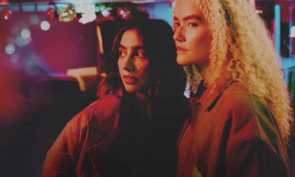 anavitoria-turne-esquina