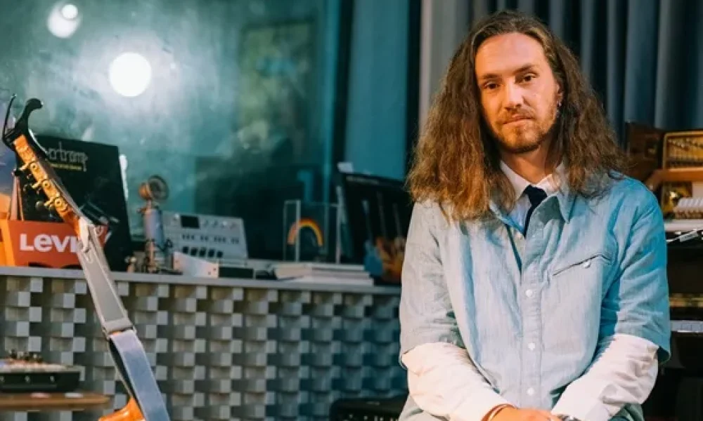 vitor-kley-anuncia-nos-dois